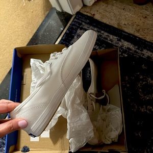 NWT / NEVER WORN: Keds Champion White Canvas Sneakers